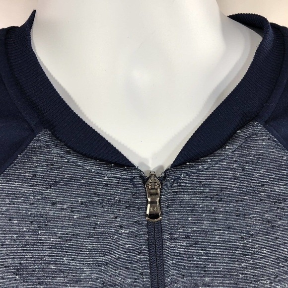 Under Armour Jacket Womens L Large Blue All Season Gear Semi-Fitted Full Zip - Picture 2 of 11